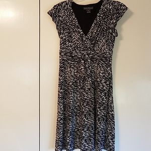 Jessica Howard black and white dress